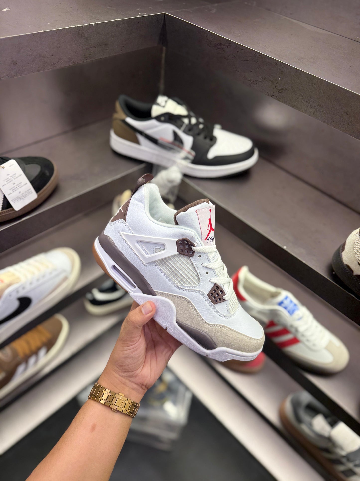 AIR JORDANS RETRO 4 MOCHA