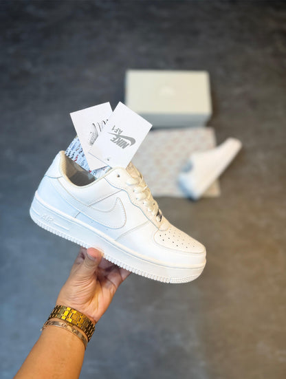 NIKE AIRFORCE ONE IMPORTED
