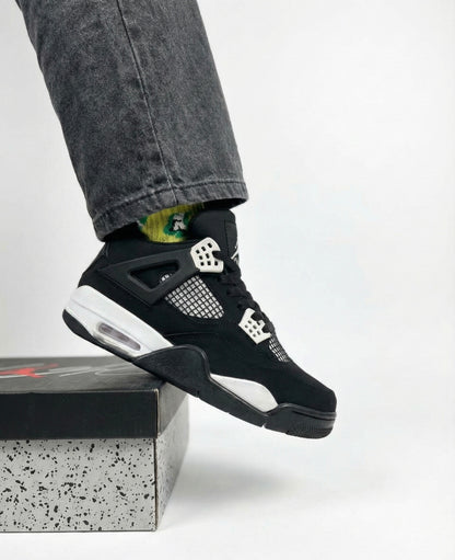 Nike Air Jordan 4 Retro 'White Thunder'