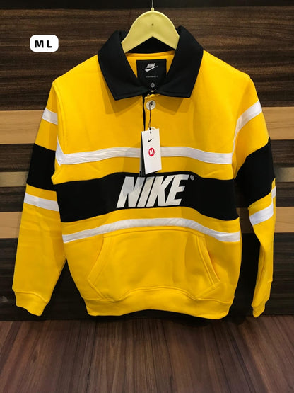 NIKE
PREMIUM SWEATSHIRT
