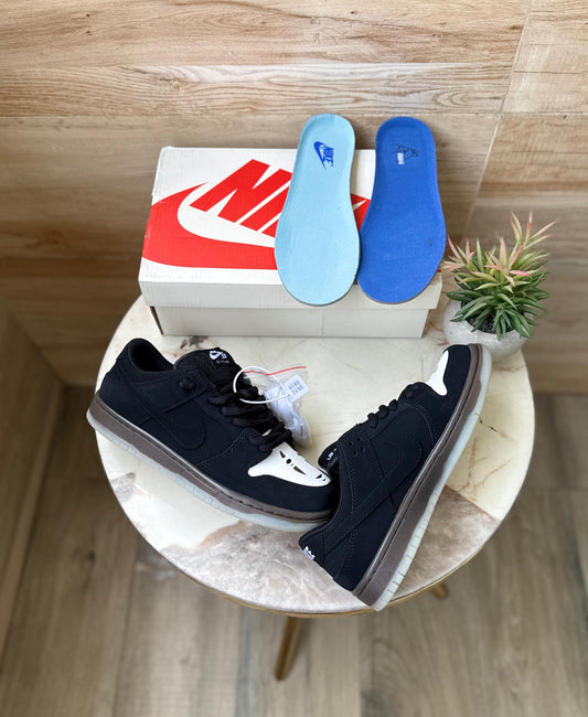 NIKE SB DUNK LOW NO FACE