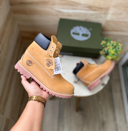 TIMBERLAND BOOTS TAN