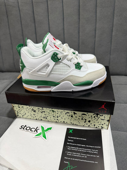 AIR JORDAN RETRO 4