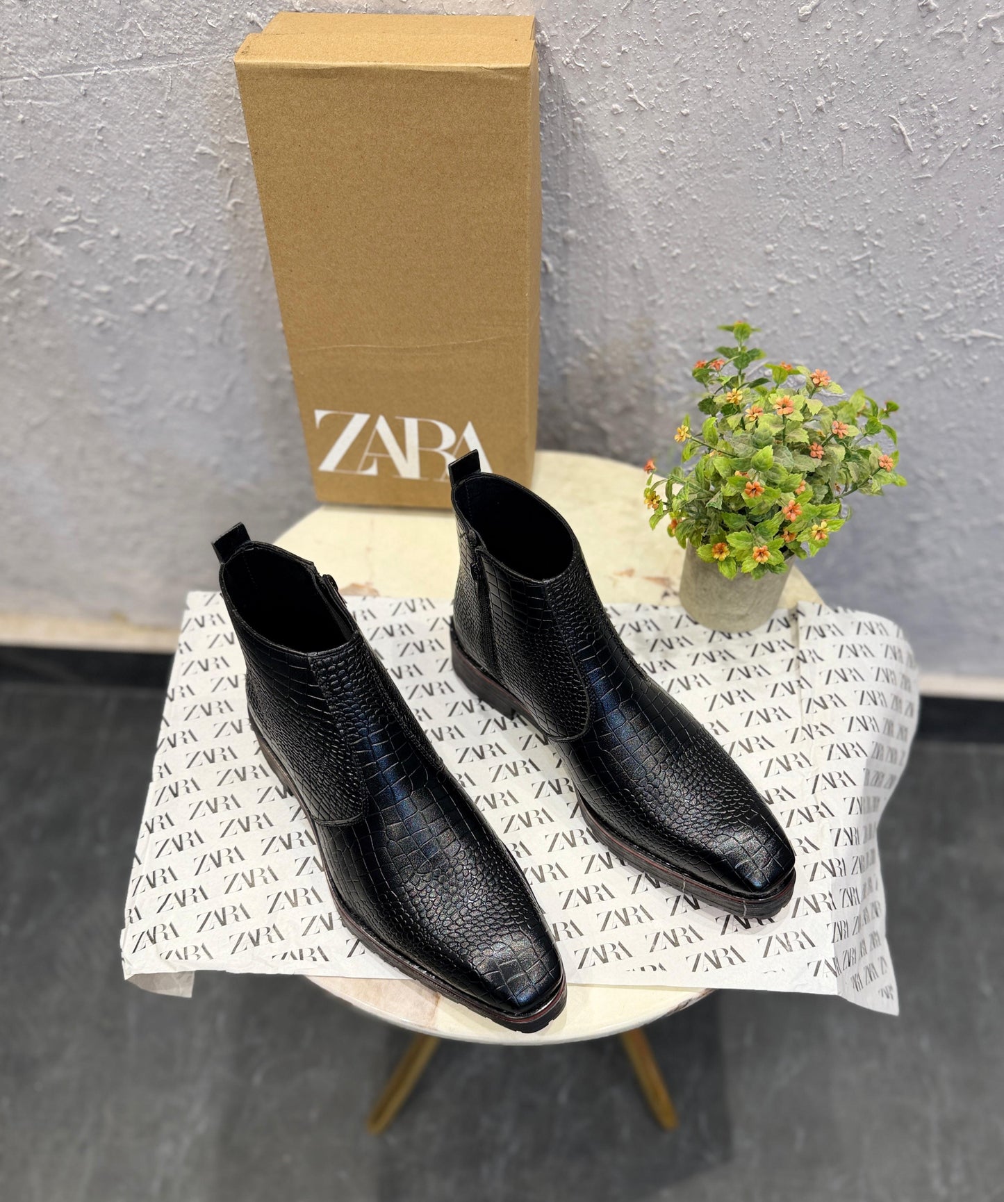 ZARA BLACK RED T SHAPED CROCO CHELSEA FOR MEN