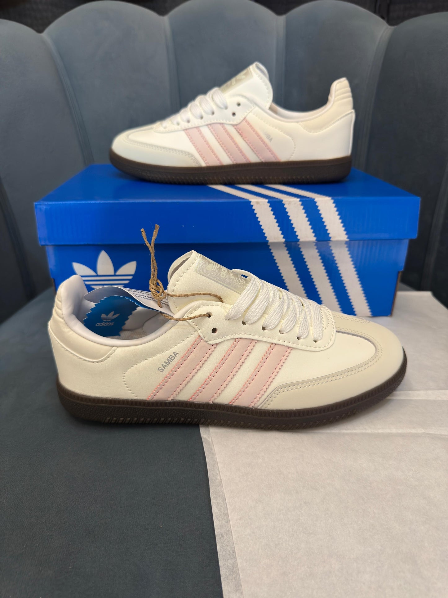 ADIDAS ORIGINALS SAMBA BABY PINK