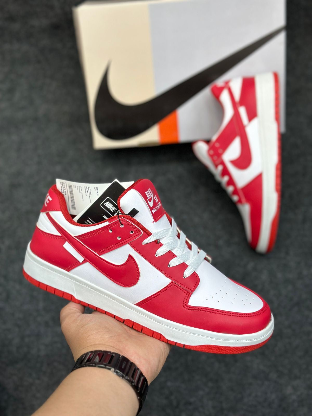 NIKE SB DUNK