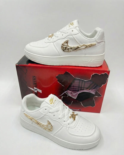 NIKE AIRFORCE ONE MOLTEN METAL SILVER 7A