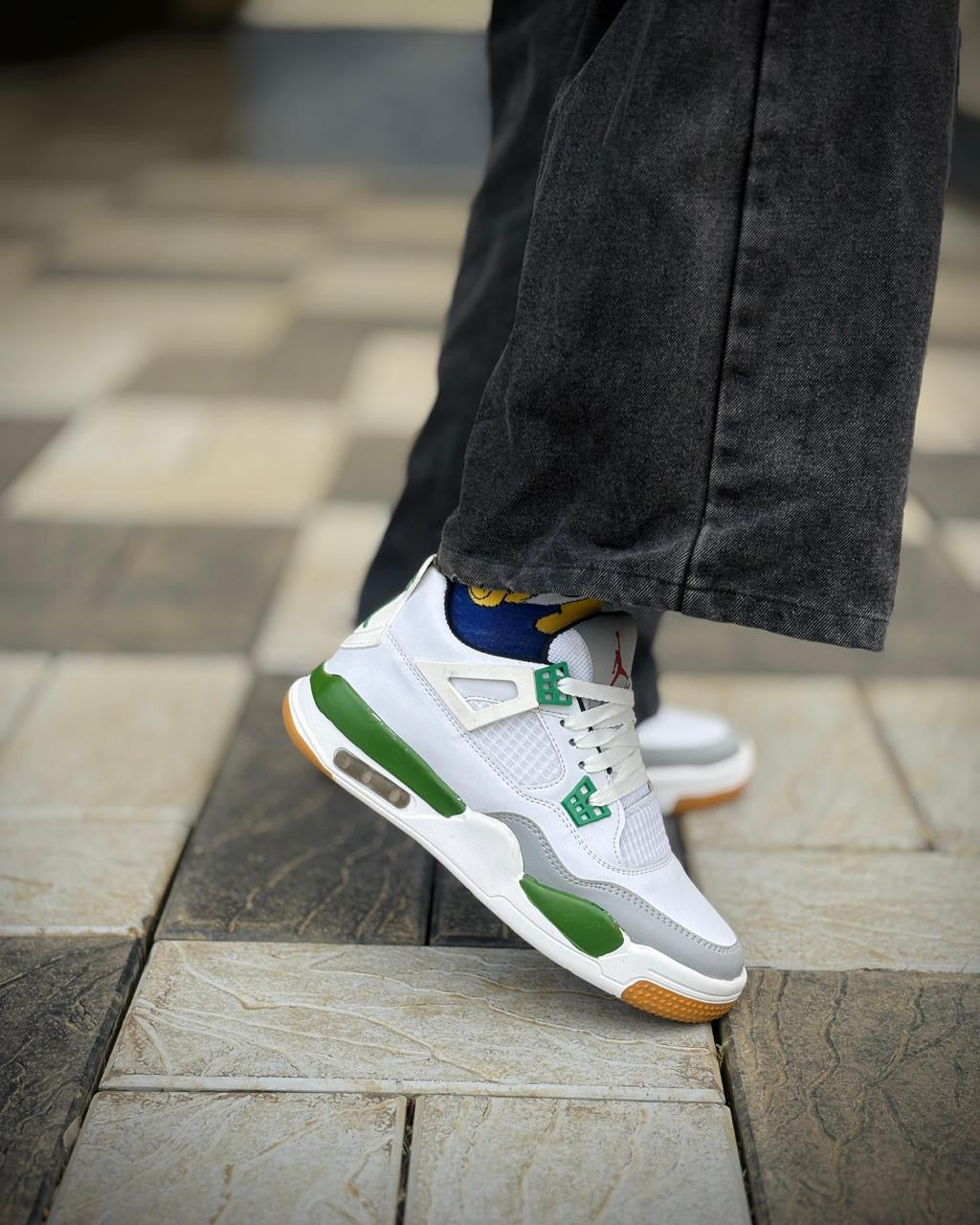 Nike retro 4 pine green