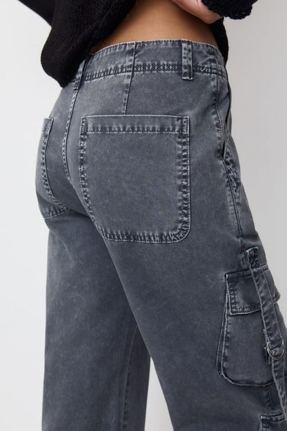 PULL&BEAR Brand*
Multi Pockets Cargo Trousers with Straps