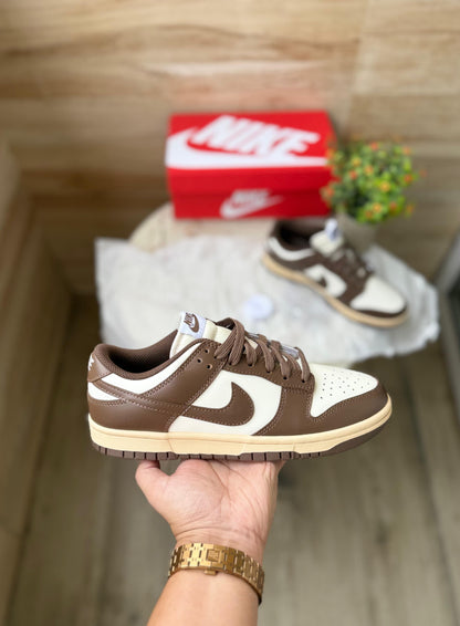 NIKE SB DUNK MOCHA