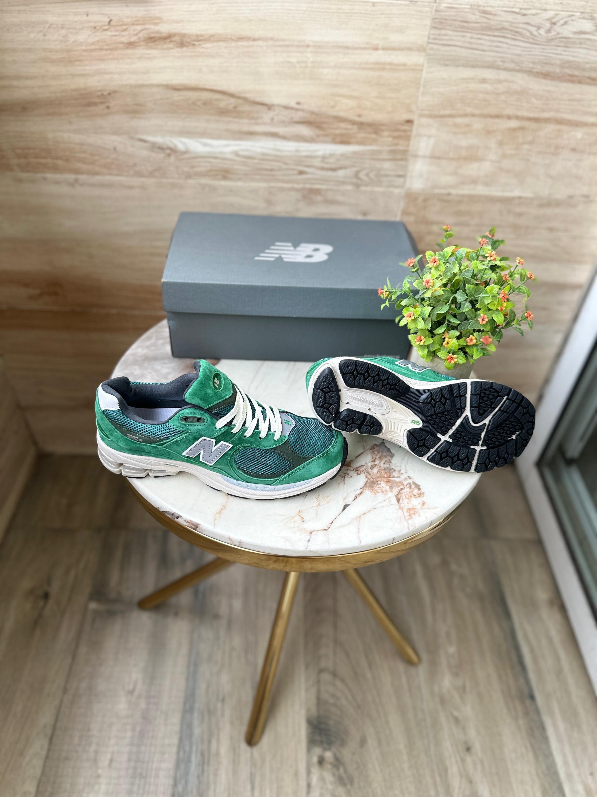 NEW BALANCE 2002R PROTECTION GREEN
