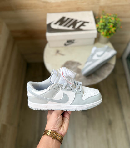 NIKE SB LOW DUNK GREY