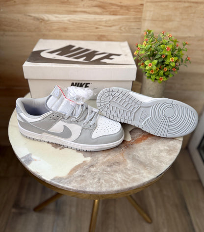 NIKE SB LOW DUNK GREY