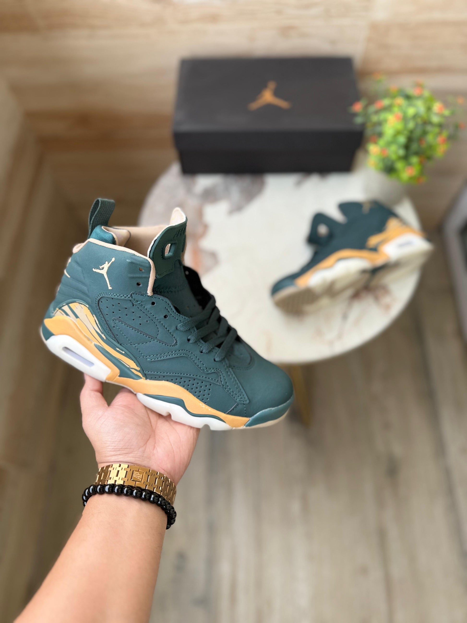 AIR JORDAN RETRO 6 JUMPMAN MVP