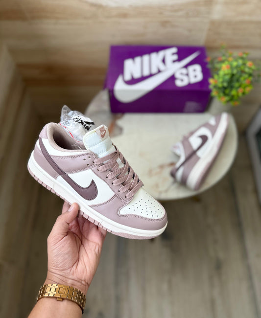 NIKE SB DUNK DIFFUSED TAUPE