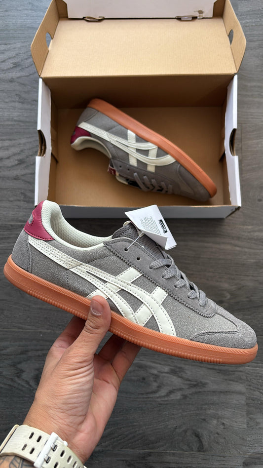 ONITSUKA TIGER TOKUTEN