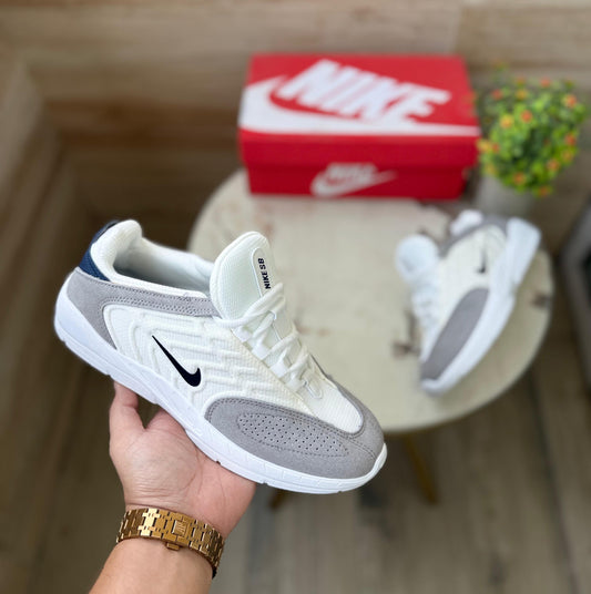 NIKE SB VERTEBRAE