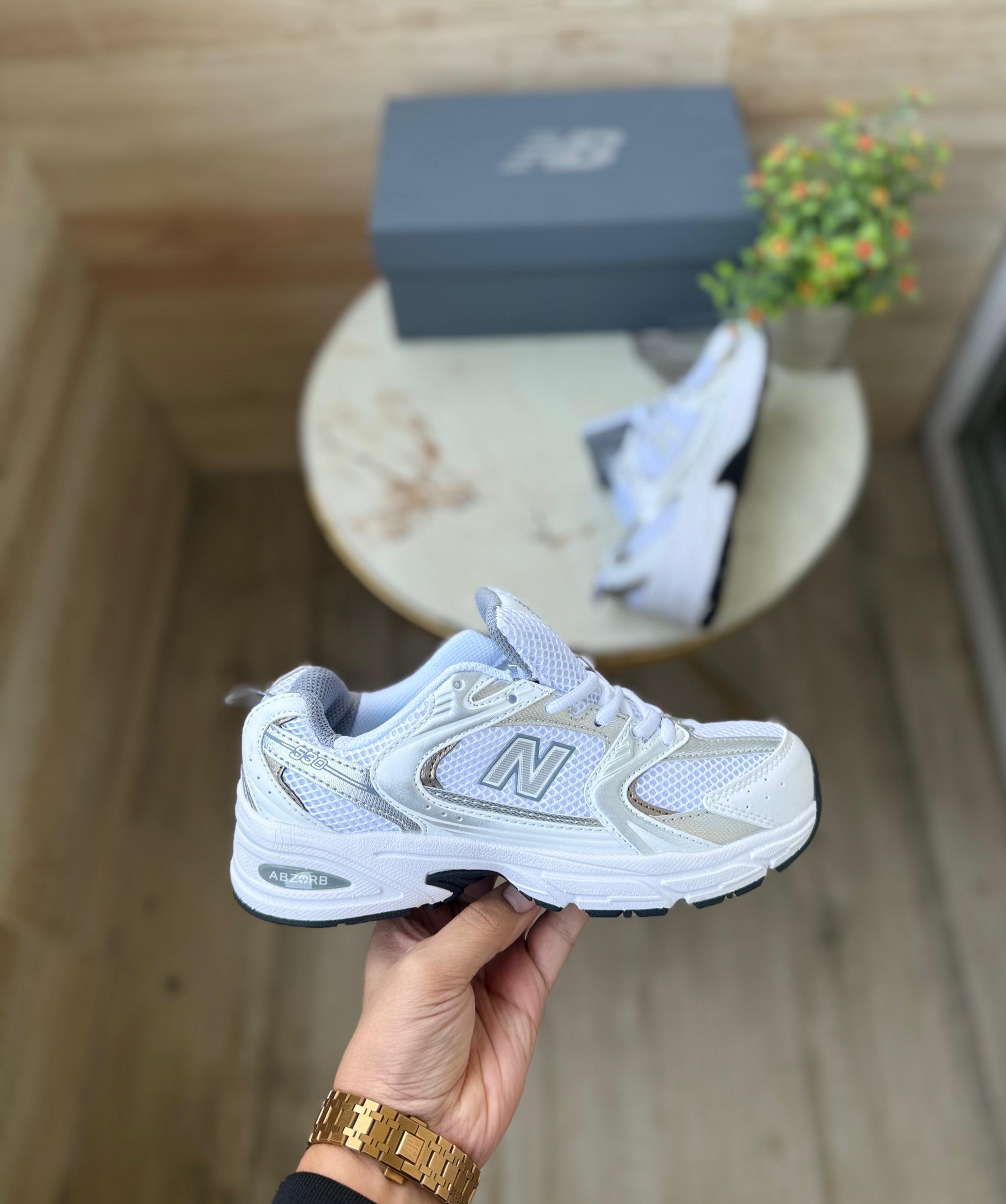 NEW BALANCE 530 SKIN