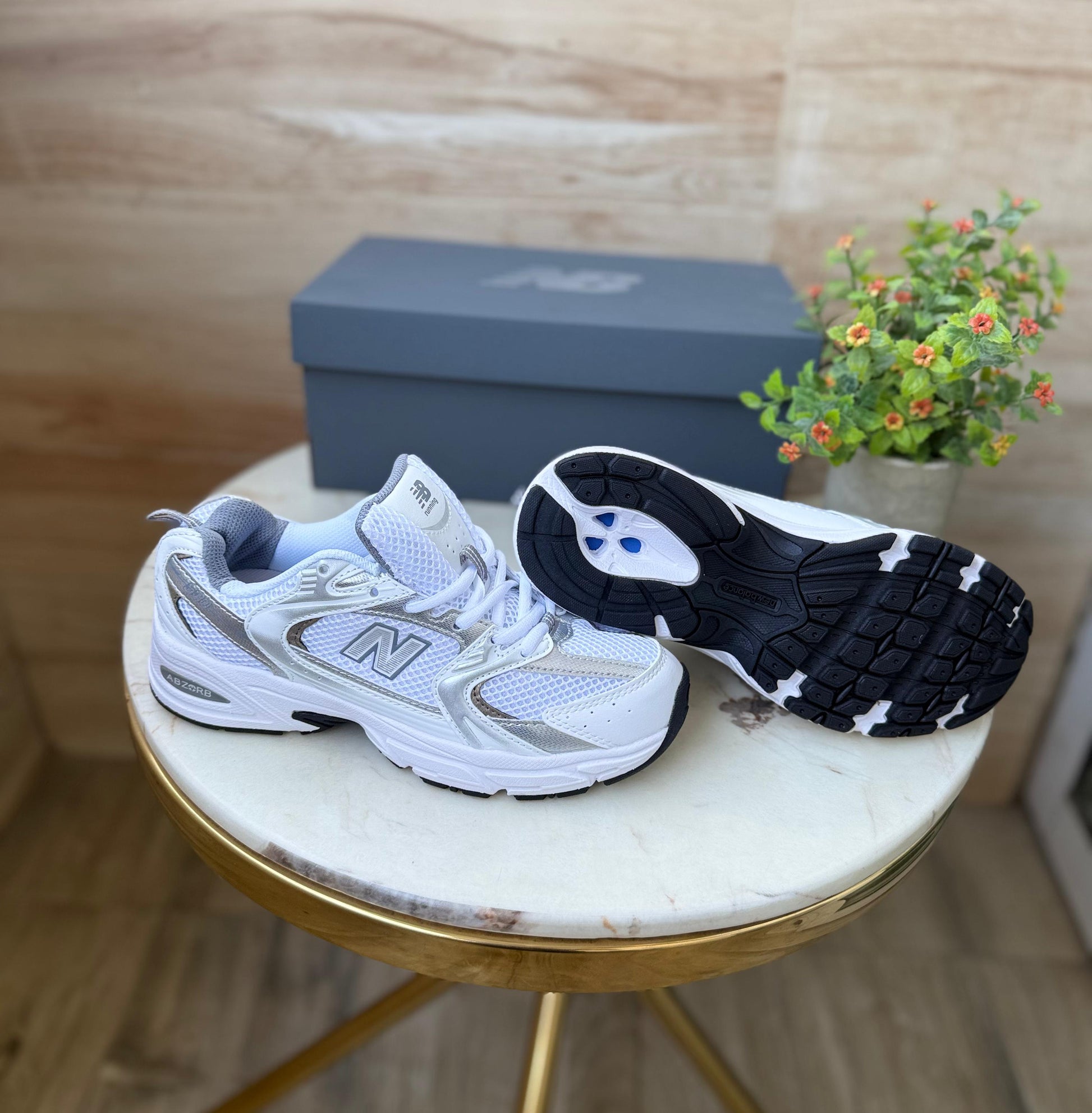 NEW BALANCE 530 SKIN