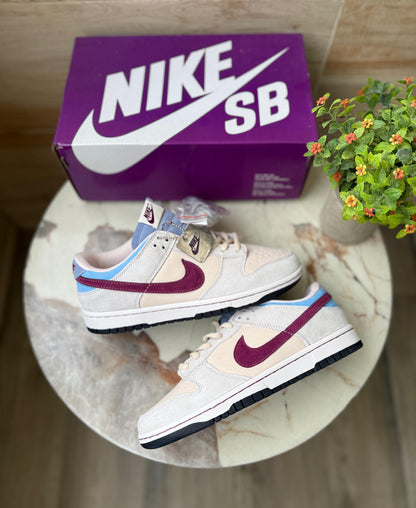 NIKE SB DUNK OTOMO GREY RED