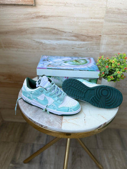 NIKE SB DUNK SNAKE OF THE YEAR 2025