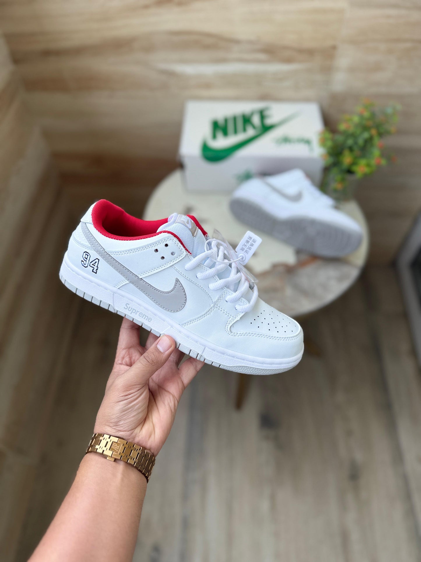 NIKE SB DUNK SUPREME 94 WHITE GREY