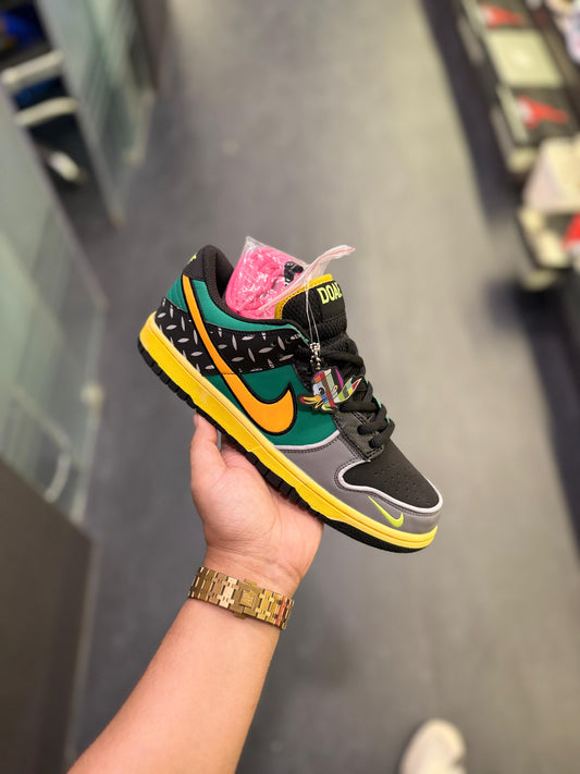 NIKE SB DUNK WHAT THE DUCK