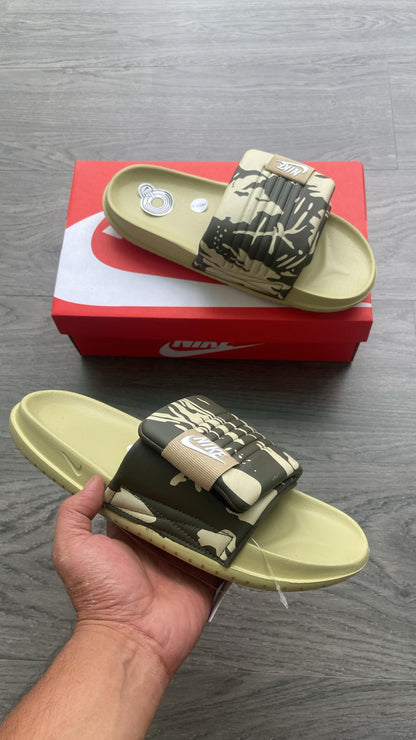 NIKE OFFCOURT PRINTED SLIDE