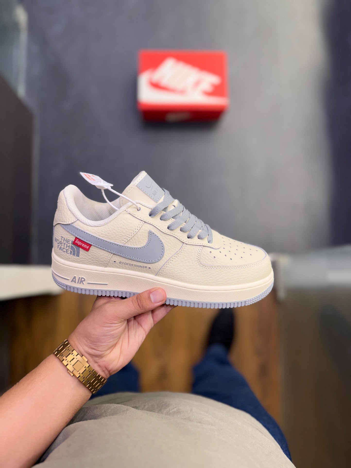 NIKE AIRFORCE NORTH FACE X SUPREME OFF WHITE