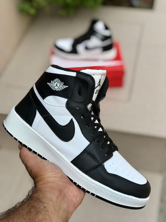 Buy 999/- one shoe get another one free✅📦