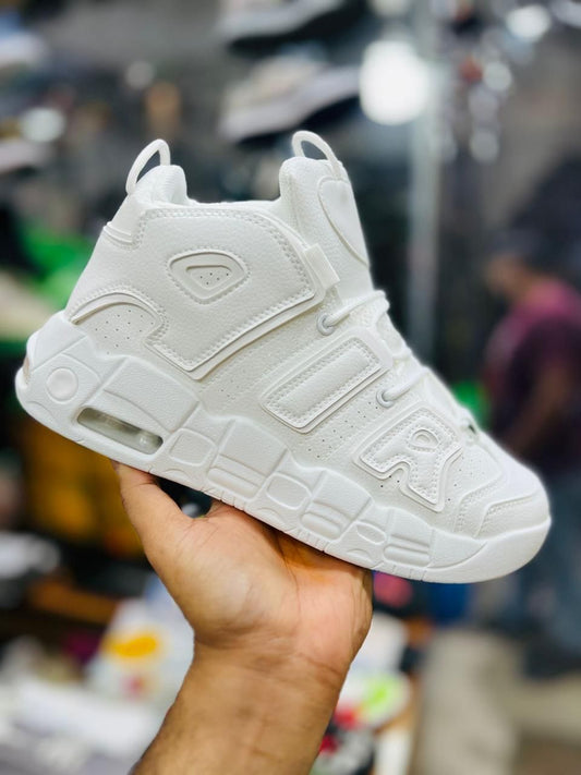 Buy 999/- one shoe get another one free✅📦