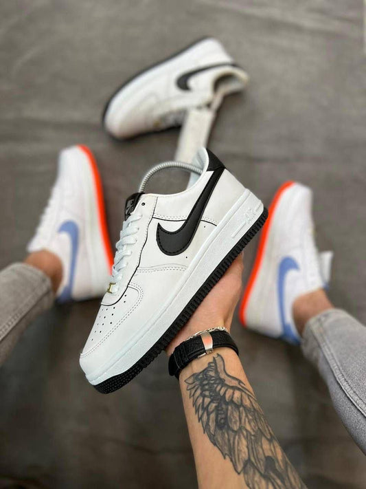 Buy 999/- one shoe get another one free✅📦