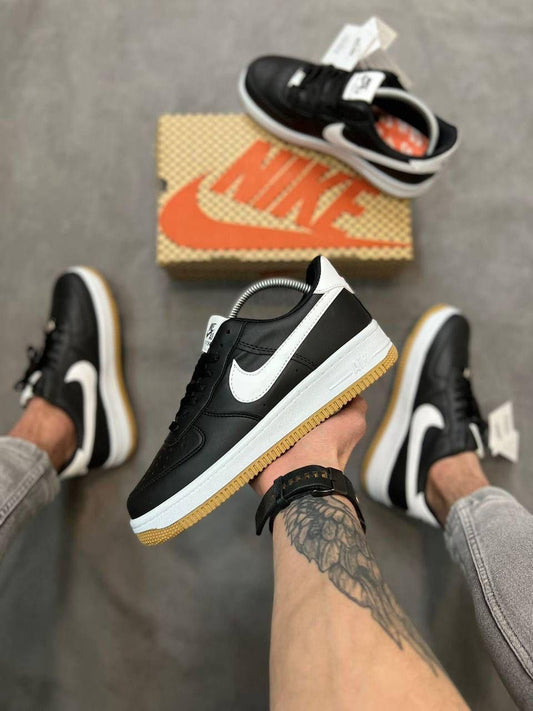 Buy 999/- one shoe get another one free✅📦