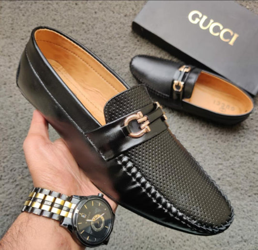 Buy 999/- one shoe get another one free✅📦