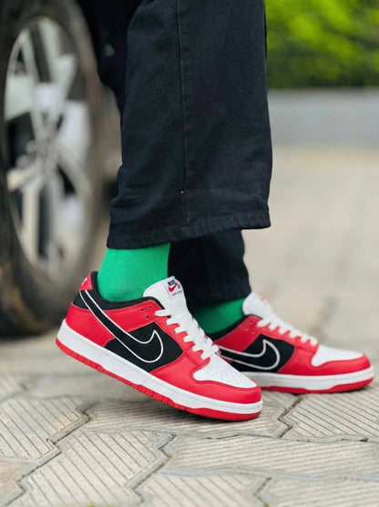 Nike SB Dunk Low Pro "Chicago" sneakers