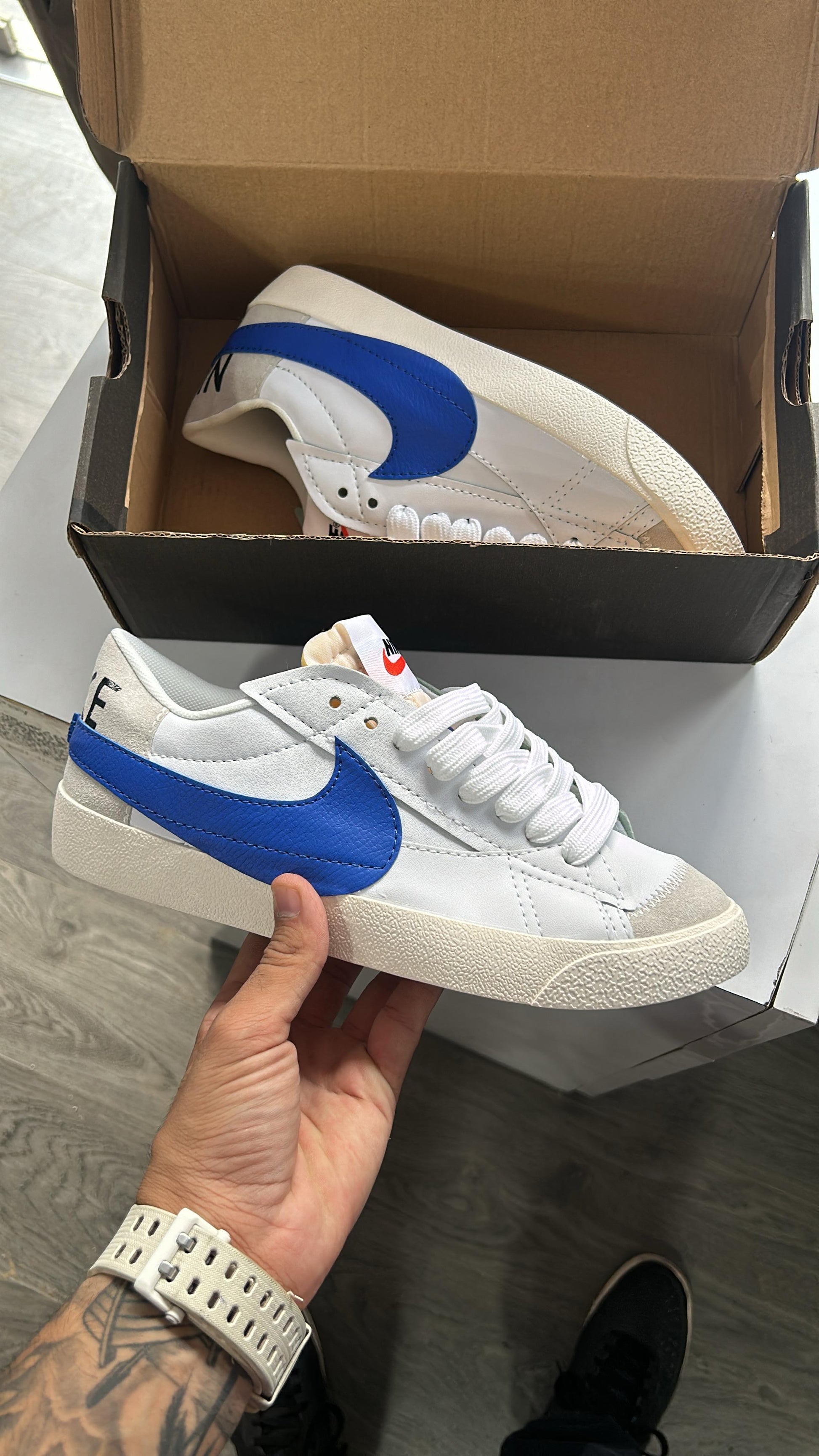 NIKE BLAZER LOW ANKLE
