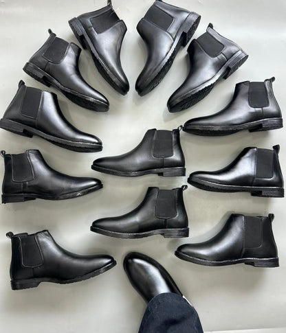 CHELSEA BOOTS