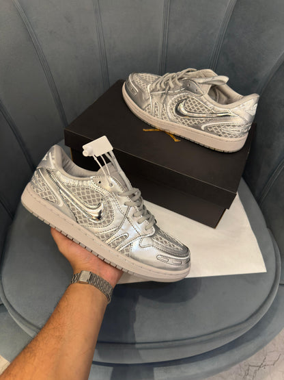 Jordan 1 Low Method Of Make V3  Metallic Silver