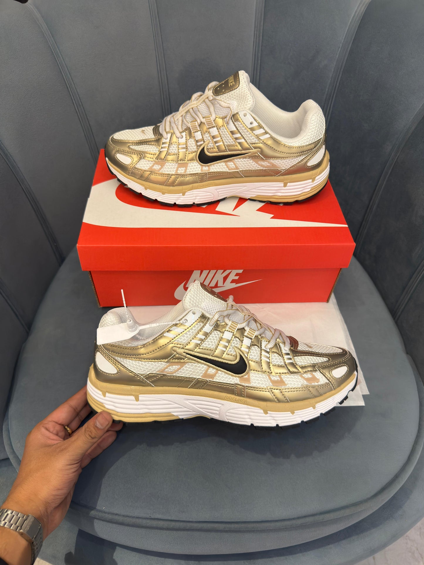 NIKE P-6000 TRAINER GOLDEN