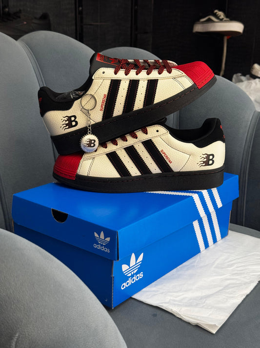 ADIDAS SUPERSTAR X BALMAIN KEYCHAIN