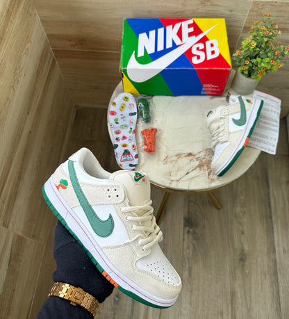 NIKE SB DUNK LOW JARRITOS