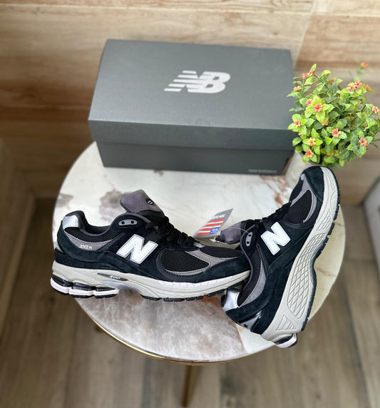 NEW BALANCE 2002R SHADOW