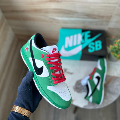 NIKE SB DUNK HEINEKEN