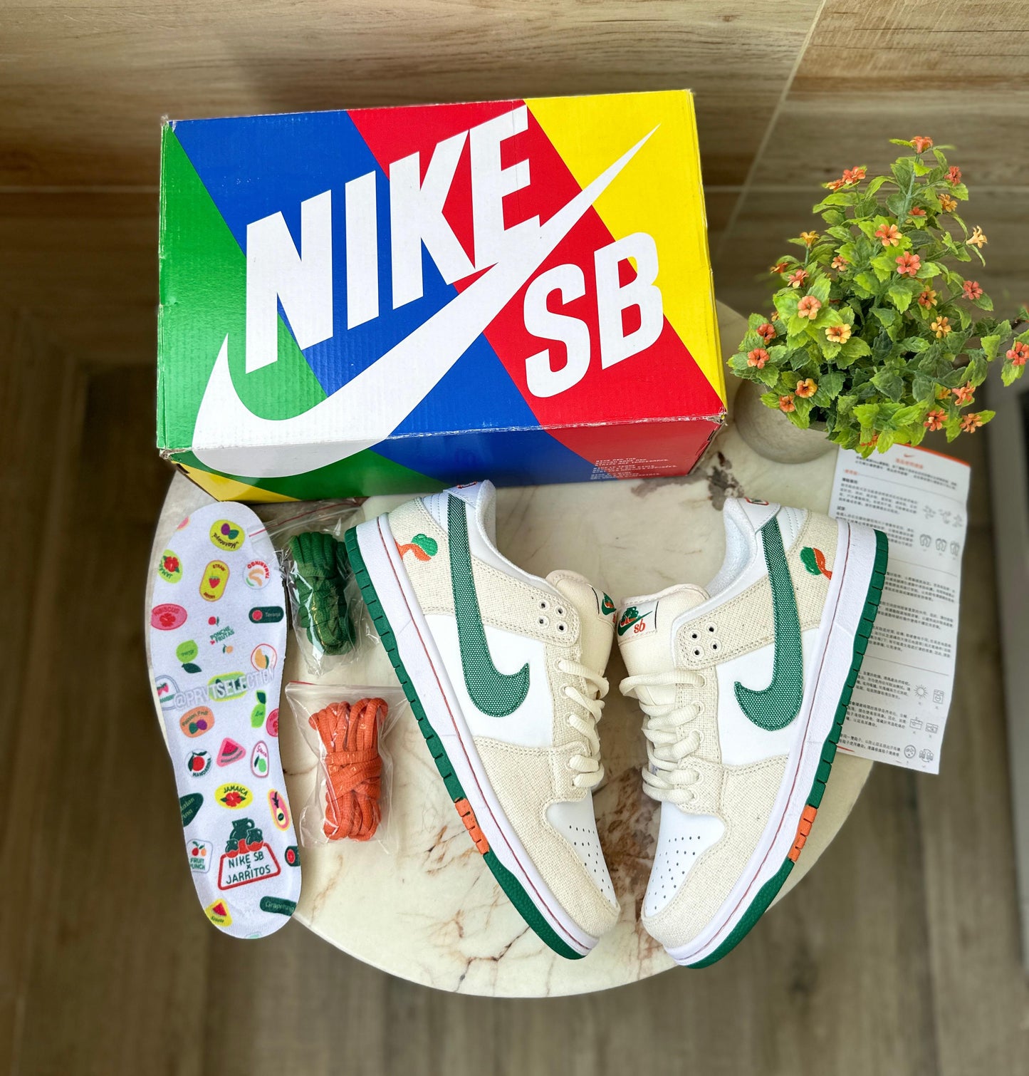 NIKE SB DUNK LOW JARRITOS