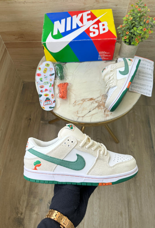NIKE SB DUNK LOW JARRITOS